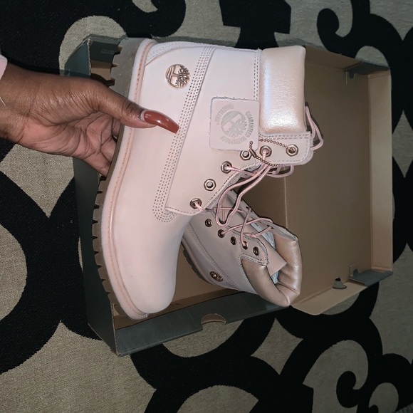 Timberland Shoes - TIMBERLAND WOMENS/FEMMES WATERPROOF BOOTS